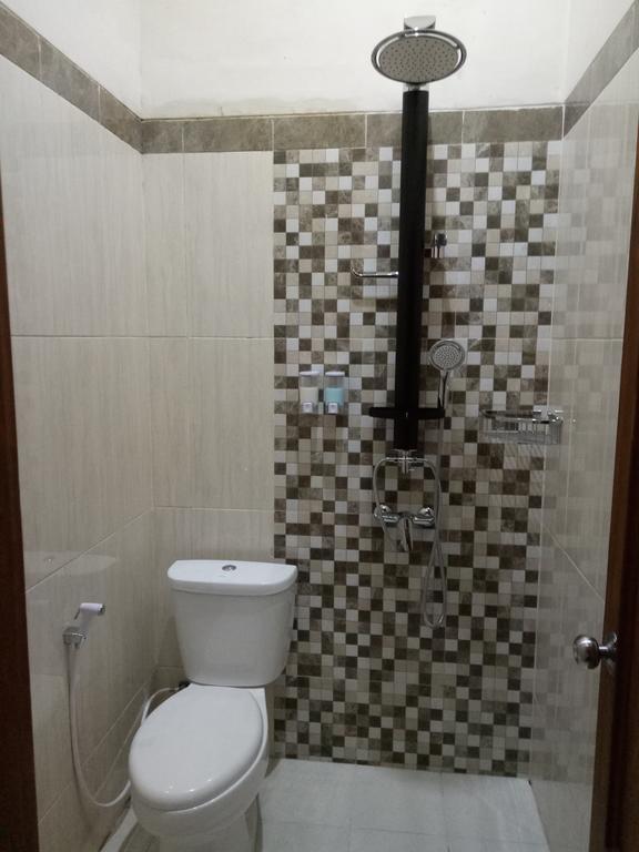 Nariska Suite Homestay Purwokerto Exterior foto